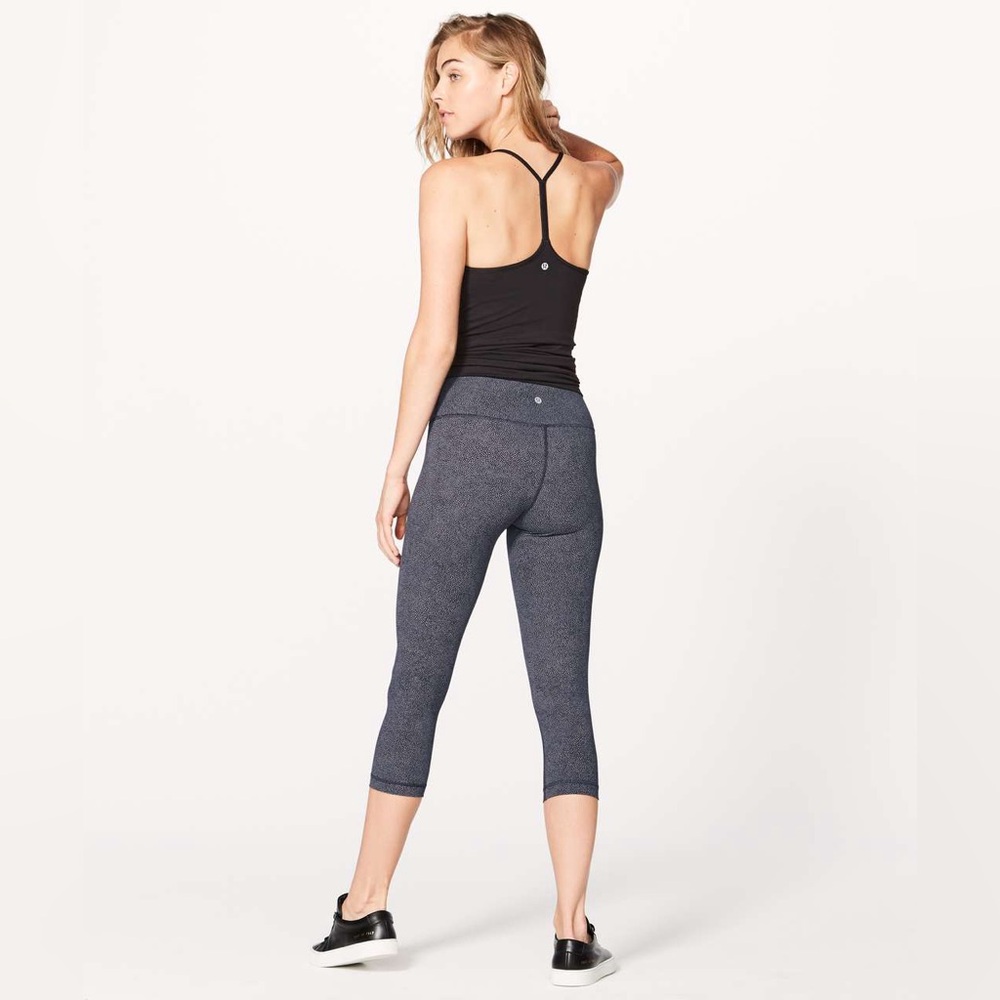Lululemon Wunder Under Crop (Hi-Rise) (Full-On Luxtreme 21")Dusky Lavender Sz 4